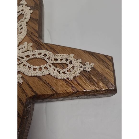 Wood Wall Cross Crucifix Oak Crochet 13" x 9" Hanging Decor Handmade Religious - Picture 5 of 13